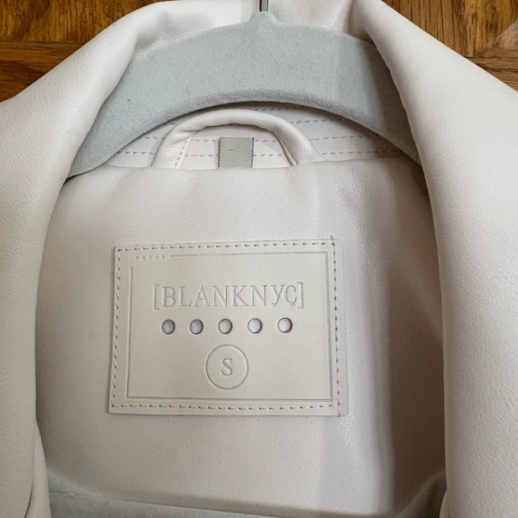 Blank NYC Pu White Leather Moto Jacket with Silver Hardware - Picture 6 of 6